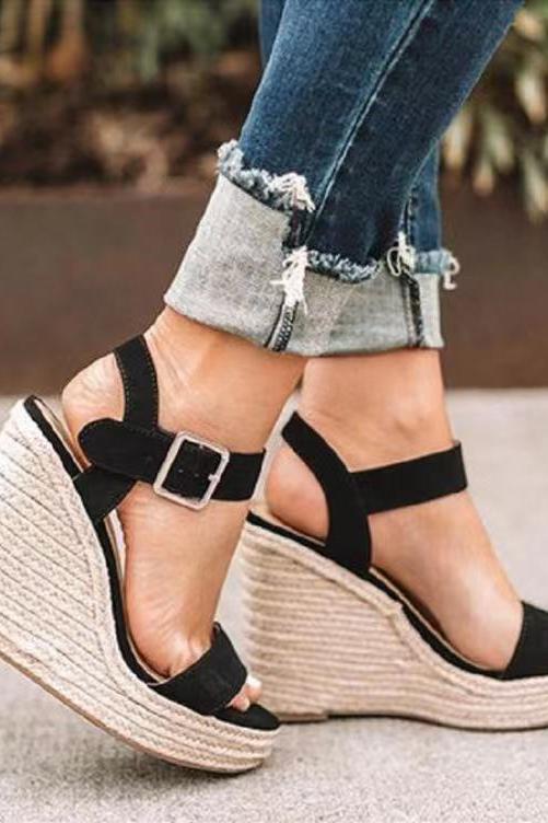 Innah™ Casual Chic Wedge